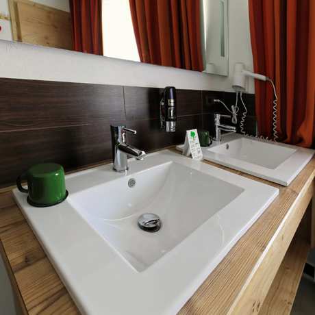 Imagen de la habitación del Hotel Schwarzenberg. Foto 11