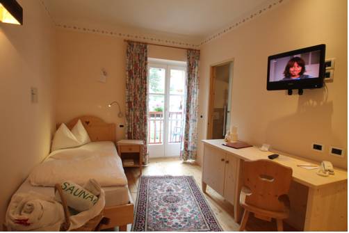 Imagen de la habitación del Hotel Schwarzer Adler, Alpe di Siusi. Foto 6