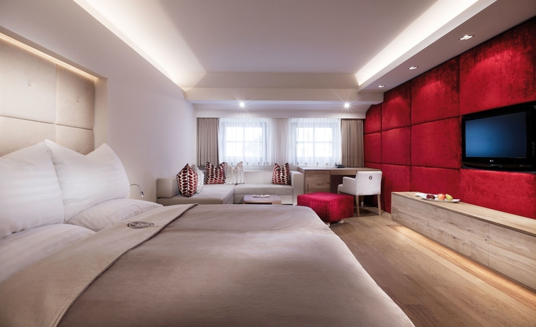 Imagen de la habitación del Hotel Schwarzer Adler Kitzbühel - Adults Only. Foto 13