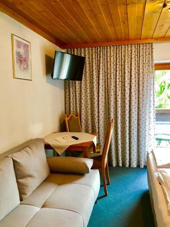 Imagen de la habitación del Hotel Schwarzer Adler, Pettneu am Arlberg. Foto 7