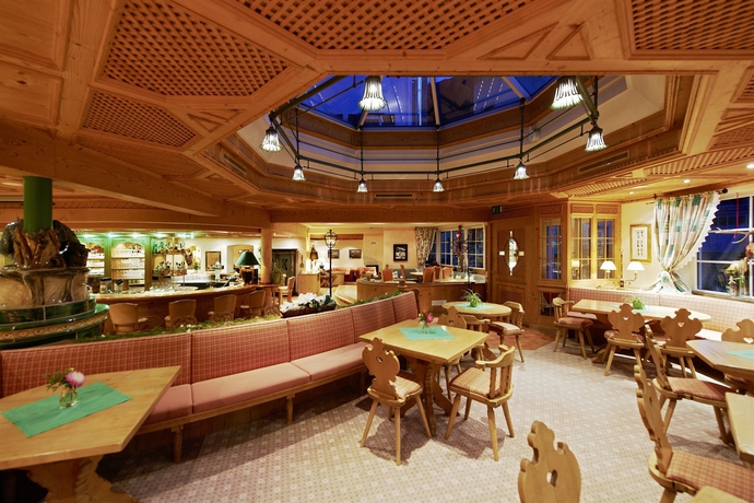 Imagen de los interiores del Hotel Schwarzer Adler, Sankt Anton Am Arlberg. Foto 11