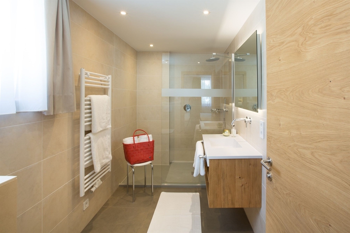 Imagen de la habitación del Hotel Schwarzer Adler, Sankt Anton Am Arlberg. Foto 4