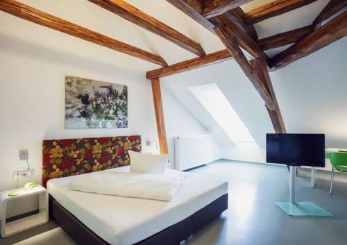 Imagen de la habitación del Hotel Schwarzer Bär, Jena. Foto 4