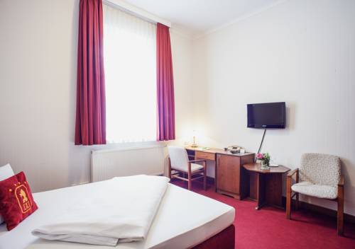 Imagen de la habitación del Hotel Schwarzer Bär, Jena. Foto 5