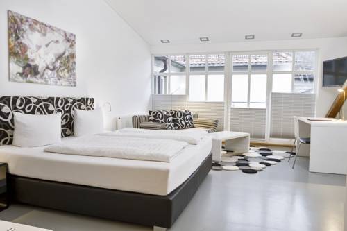 Imagen de la habitación del Hotel Schwarzer Bär, Jena. Foto 8