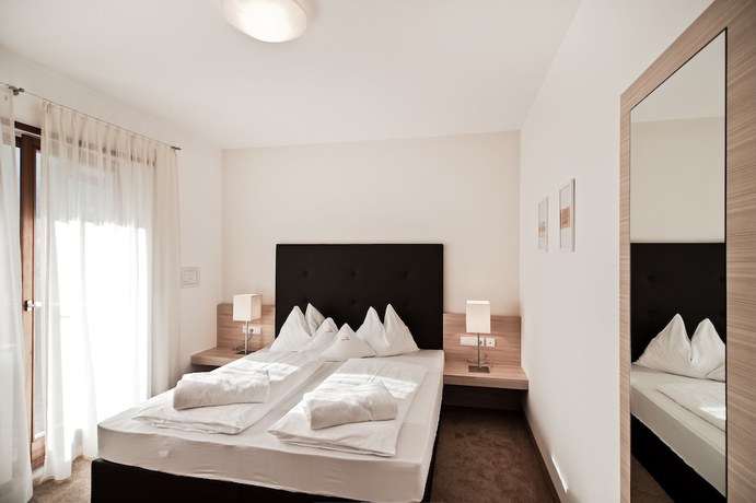 Imagen de la habitación del Hotel Schwarzschmied, Lana. Foto 11