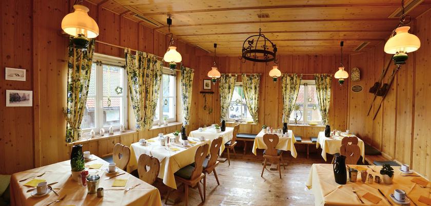 Imagen del bar/restaurante del Hotel Schwarzwald Park. Foto 3