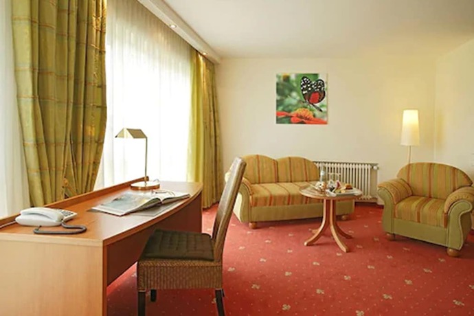 Imagen de la habitación del Hotel Schwarzwald Sonnenhof. Foto 5