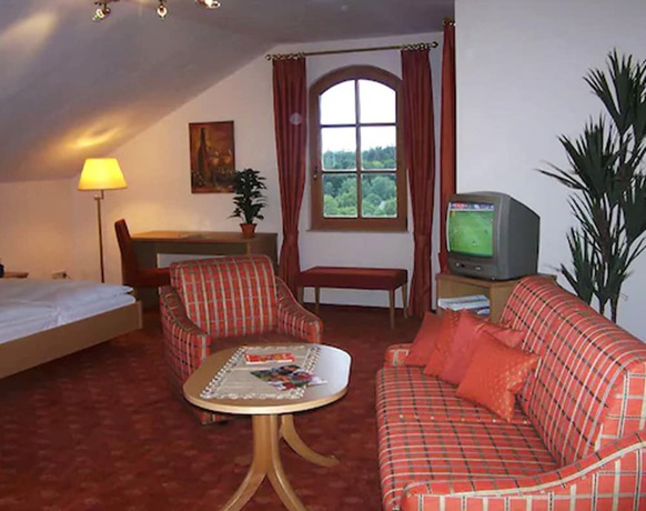 Imagen de la habitación del Hotel Schwarzwald Sonnenhof. Foto 6