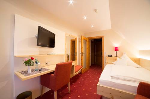 Imagen de la habitación del Hotel Schwarzwaldgasthof Schlossmühle. Foto 12