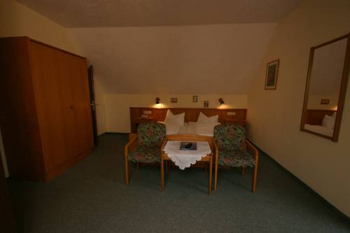 Imagen de la habitación del Hotel Schwarzwaldgasthof Zur Traube. Foto 7