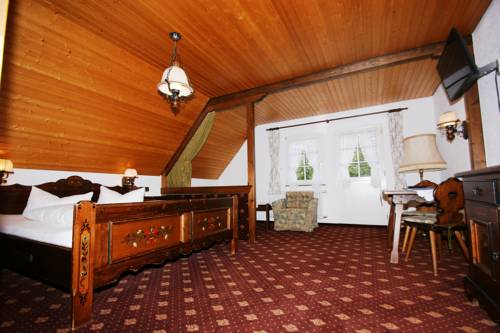 Imagen de la habitación del Hotel Schwarzwaldgasthof Zur Traube. Foto 9