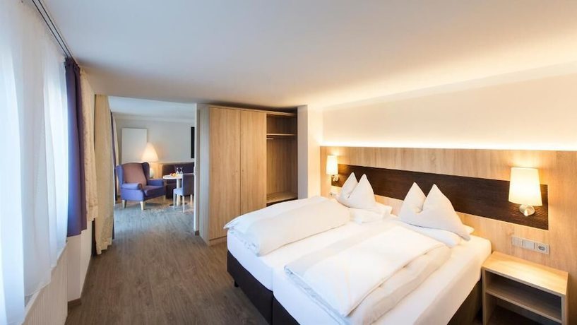 Imagen de la habitación del Hotel Schwarzwaldhof. Foto 11