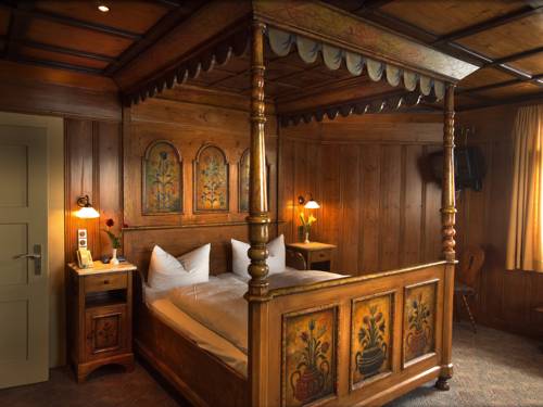 Imagen de la habitación del Hotel Schwarzwaldhof Gutzweiler. Foto 13