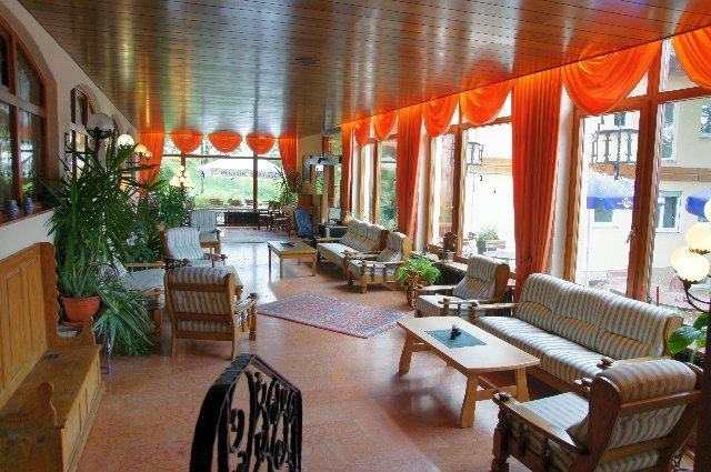 Imagen de los interiores del Hotel Schwarzwaldhotel Brandbach. Foto 9