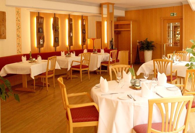 Imagen del bar/restaurante del Hotel Schwarzwaldhotel Gengenbach. Foto 5