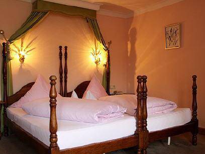 Imagen de la habitación del Hotel Schwarzwaldhotel and Restaurant Stollen. Foto 13