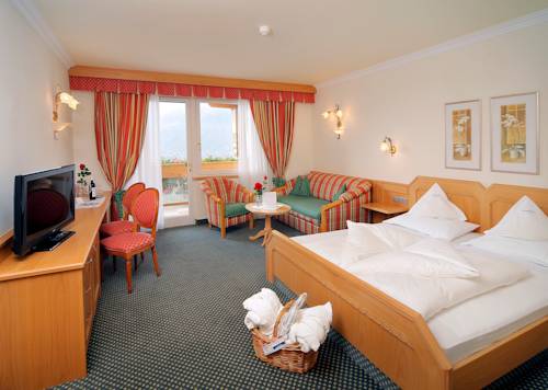 Imagen de la habitación del Hotel Schwefelbad (schenna Resort). Foto 7