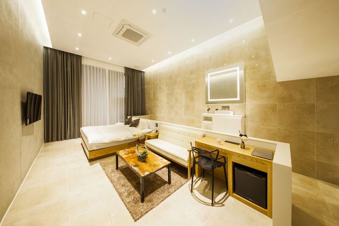 Imagen de la habitación del Hotel Schweizer Dorf. Foto 13