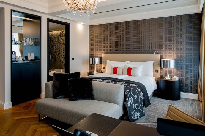 Imagen de la habitación del Hotel Schweizerhof Bern and Spa. Foto 6