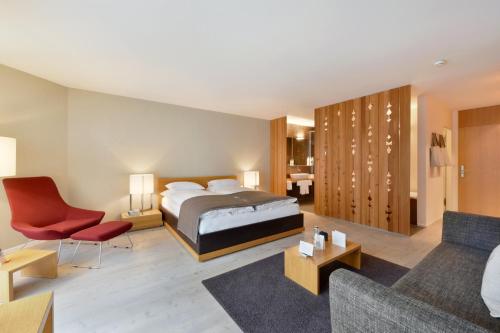 Imagen de la habitación del Hotel Schweizerhof Lenzerheide. Foto 7