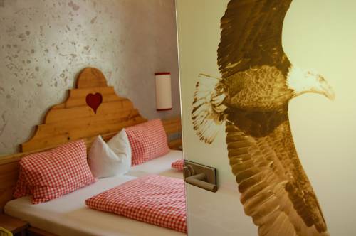 Imagen de la habitación del Hotel Schweizerhof, Oberau. Foto 10