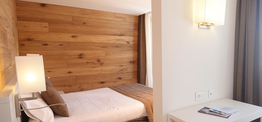 Imagen de la habitación del Hotel Schweizerhof Pontresina. Foto 6