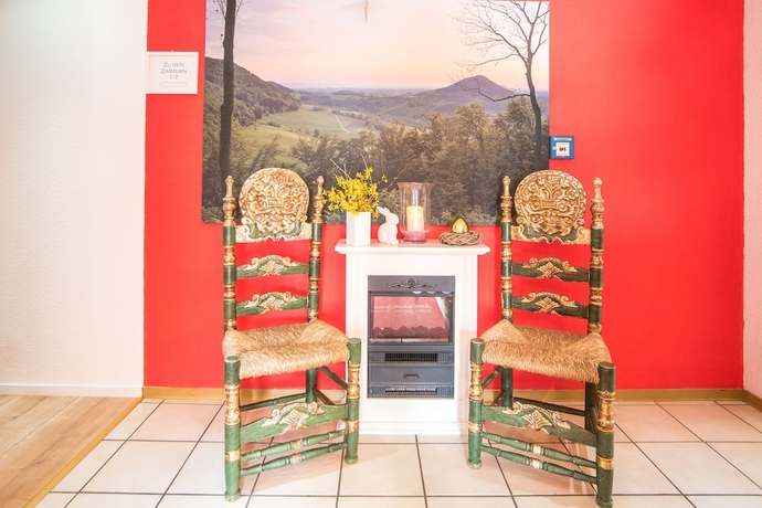 Imagen de los interiores del Hotel Schweizerhof, Schw&auml;bisch Gm&uuml;nd. Foto 12