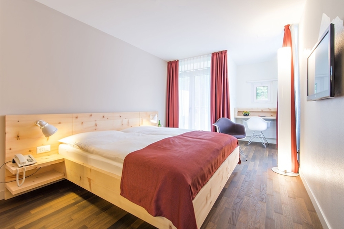 Imagen de la habitación del Hotel Schweizerhof Sils Maria, a Faern Collection. Foto 2