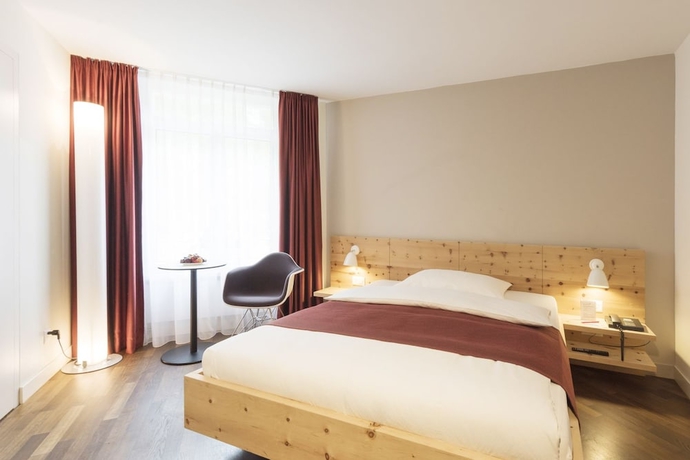 Imagen de la habitación del Hotel Schweizerhof Sils Maria, a Faern Collection. Foto 6