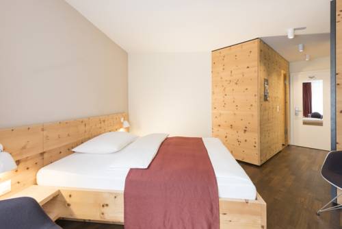 Imagen de la habitación del Hotel Schweizerhof Sils-maria. Foto 4