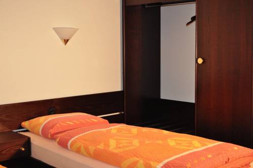 Imagen de la habitación del Hotel Schweizerhof Wetzikon. Foto 10