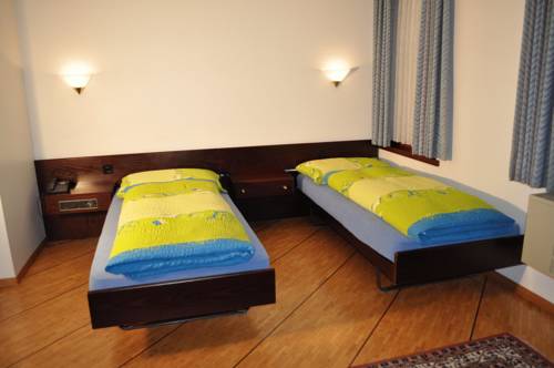 Imagen de la habitación del Hotel Schweizerhof Wetzikon. Foto 13