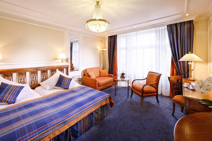 Imagen de la habitación del Hotel Schweizerhof, Z&uacute;rich. Foto 12