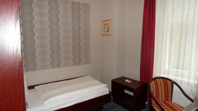 Imagen de la habitación del Hotel Schweriner Hof, Stralsund. Foto 8