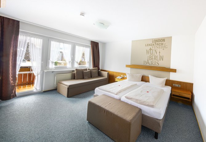 Imagen de la habitación del Hotel Schw&ouml;rer. Foto 14