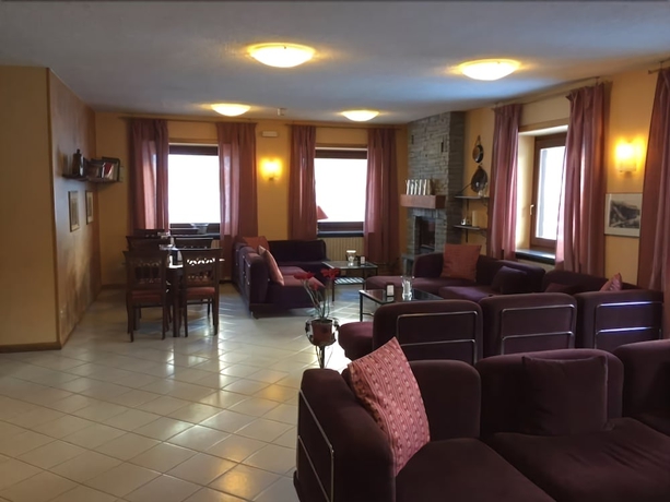 Imagen de los interiores del Hotel Sciatori. Foto 16