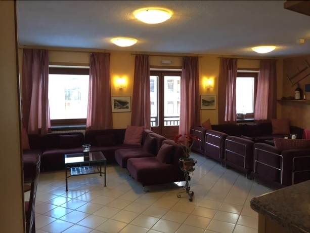 Imagen de los interiores del Hotel Sciatori. Foto 18