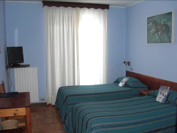 Imagen de la habitación del Hotel Sciatori. Foto 14