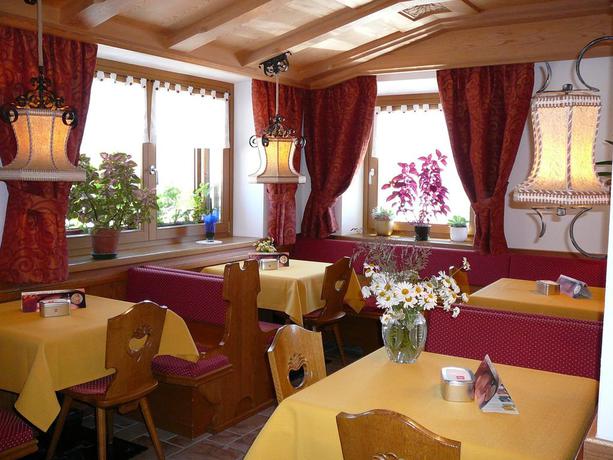 Imagen del bar/restaurante del Hotel Sciatori, Livigno. Foto 2