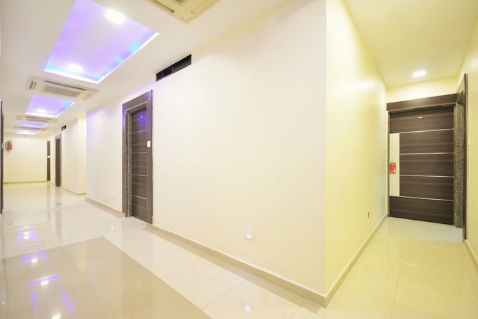Imagen de los interiores del Hotel Science City Inn. Foto 6