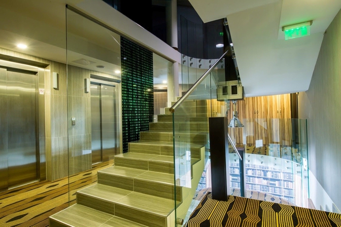 Imagen de los interiores del Hotel Science. Foto 11