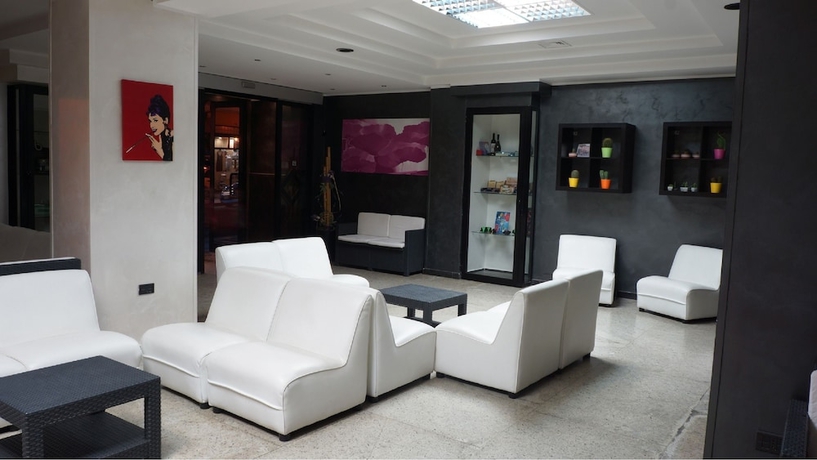 Imagen de los interiores del Hotel Scigliano. Foto 14