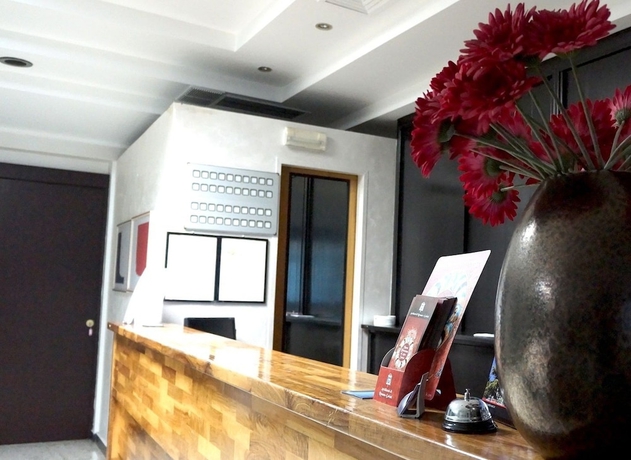 Imagen de los interiores del Hotel Scigliano. Foto 17