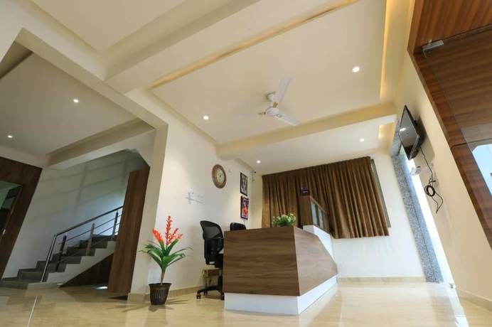 Imagen de los interiores del Hotel Scintilla, Veraval. Foto 20