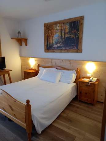 Imagen de la habitación del Hotel Scoiattolo, Falcade. Foto 4