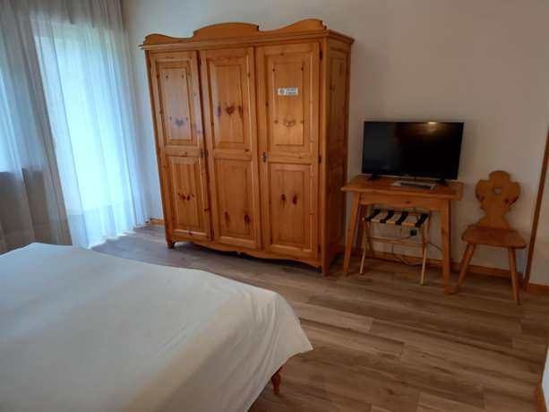Imagen de la habitación del Hotel Scoiattolo, Falcade. Foto 9