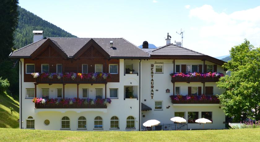 Imagen general del Hotel Scoiattolo, Selva di Val Gardena. Foto 5