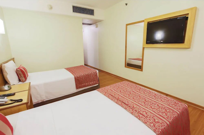 Imagen de la habitación del Hotel Scorial Rio. Foto 7