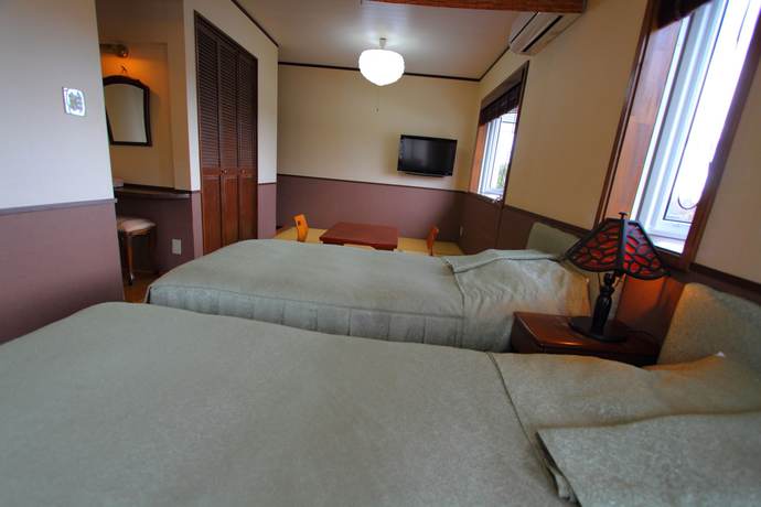 Imagen de la habitación del Hotel Scotch Court. Foto 6